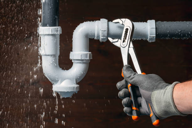 Professional Drain Cleaning technician working in Leesville, LA